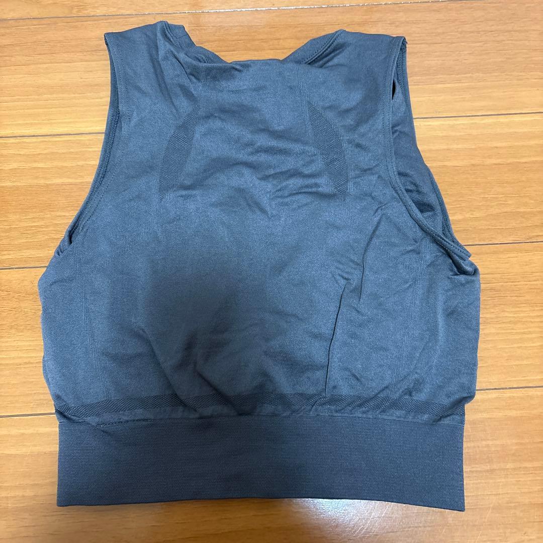 FEELCYCLE グレー ブラトップ S - メルカリ