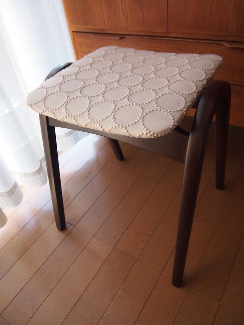 ミナペルホネン ハンドメイド オーク スツール タンバリン 生地 チェア