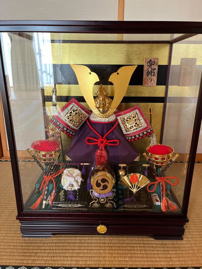 【美品送料込み】五月人形　兜飾　ガラスケース入　こどもの日 五月人形 兜飾り コンパクト 兜 ガラスケース飾り kabuto 富岳 165-712